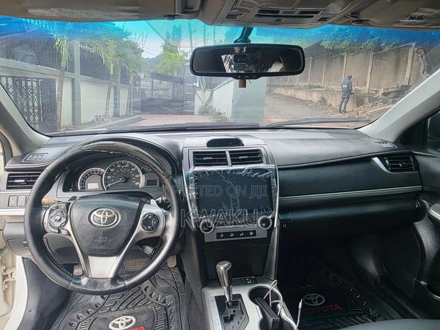 Toyota Camry 2014 White