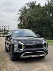 Mitsubishi Outlander SE 2022 Black for sale