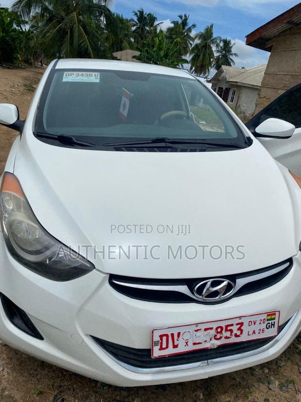 Hyundai Elantra 2013 White