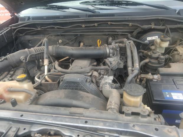 Toyota Hilux 2013 Gray