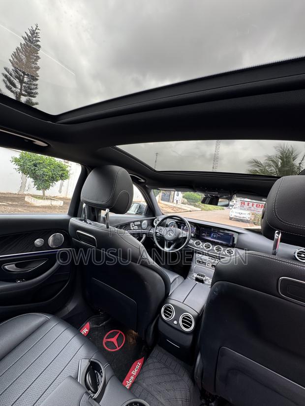 Mercedes-Benz E300 2018 Gray