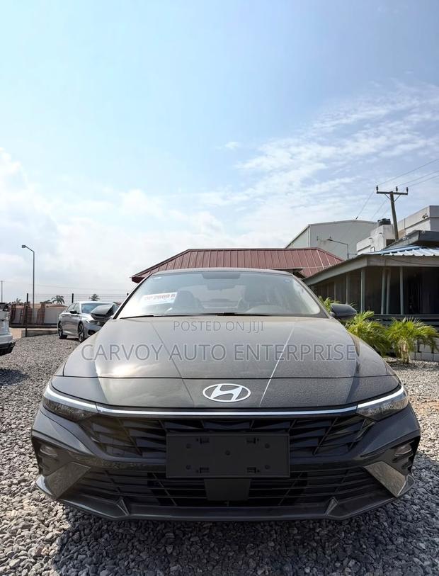 New Hyundai Elantra Limited IVT 2025 Black