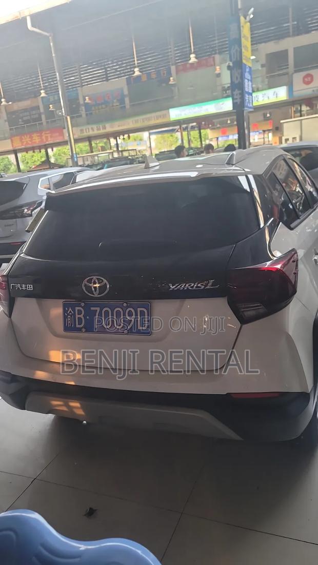 Toyota Yaris 2016 White