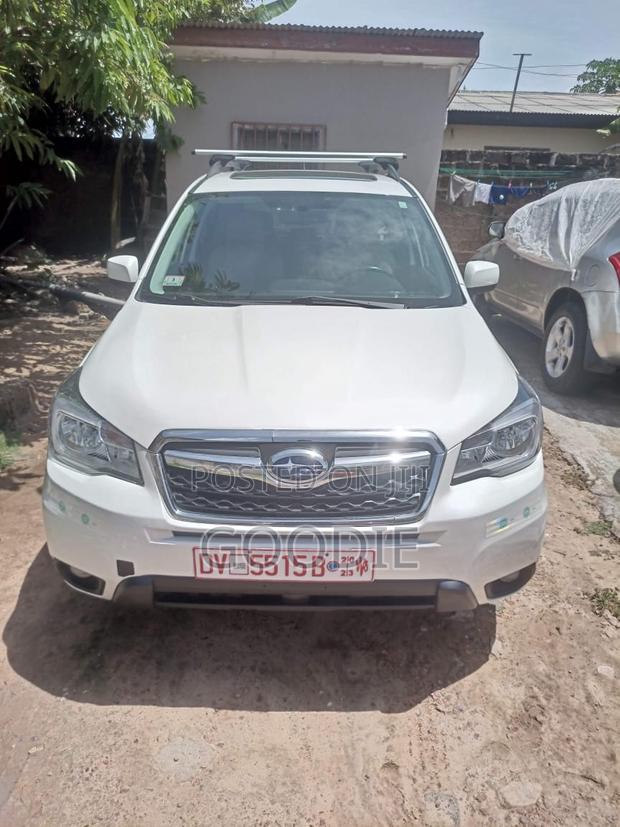 Subaru Forester 2.5i Premium PZEV 4dr SUV AWD (2.5L 4cyl 6M) 2014 White