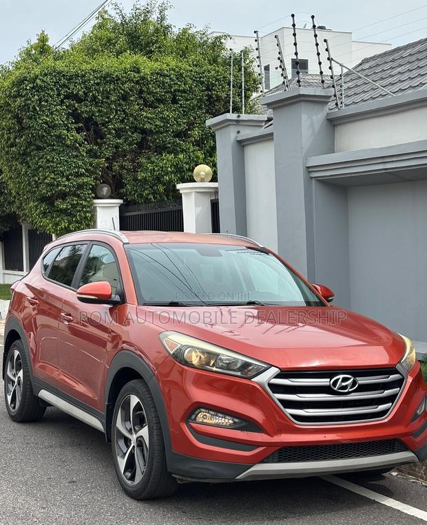 Hyundai Tucson Sport AWD 2017 Orange
