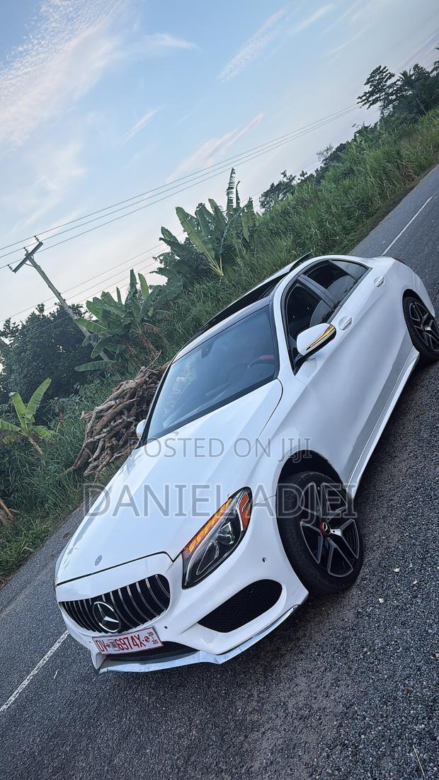 Mercedes-Benz C300 2017 White