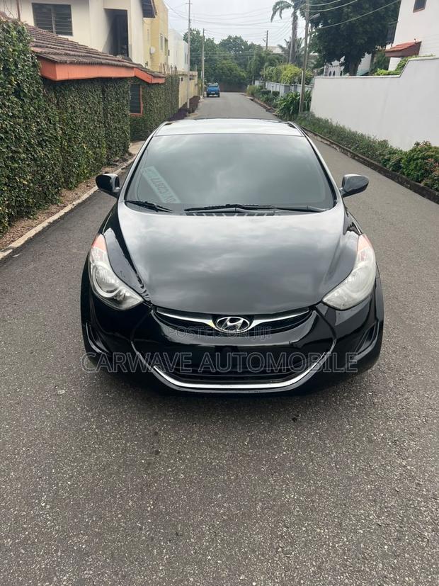 Hyundai Elantra 2013 Black