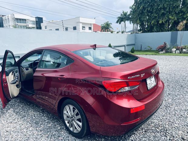 Hyundai Elantra Limited 4dr Sedan (1.8L 4cyl 6A) 2015 Maroon
