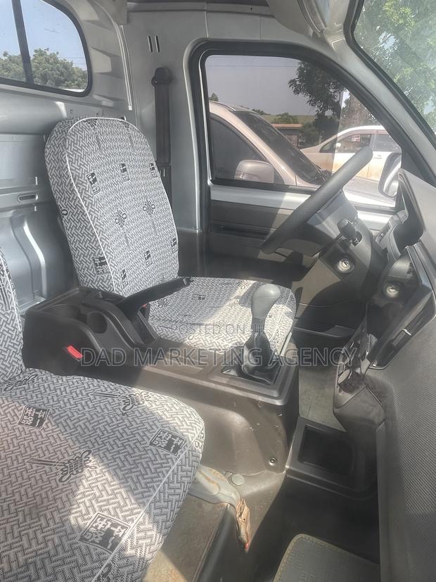 Wuling Rongguang 2022 Silver