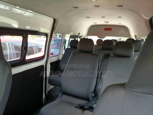 Toyota IST 2012 White