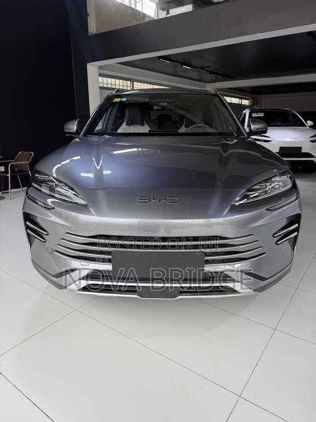 New BYD Song Plus 2025 Gray