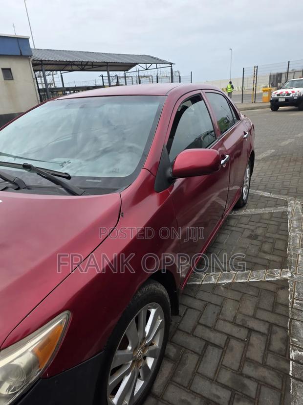 Toyota Corolla 2010 Red