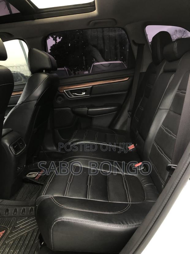 Honda CR-V Touring AWD 2019 White