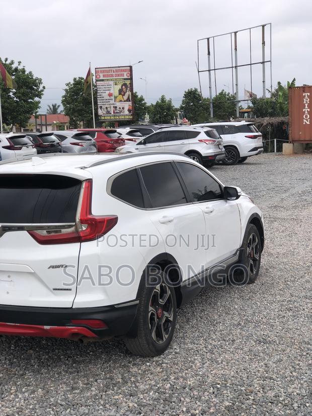 Honda CR-V Touring AWD 2019 White