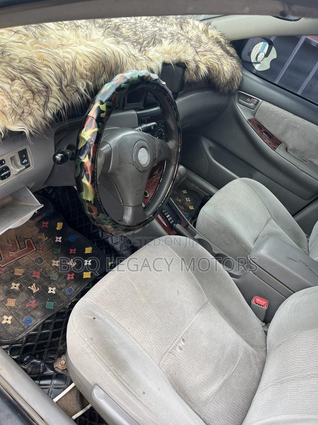 Toyota Corolla 2006 Black