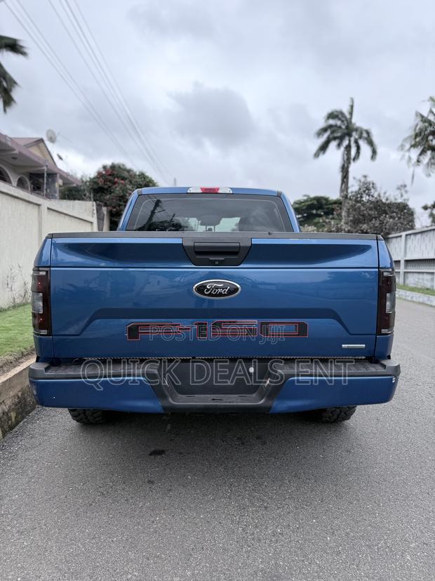 Ford F-150 2018 Blue