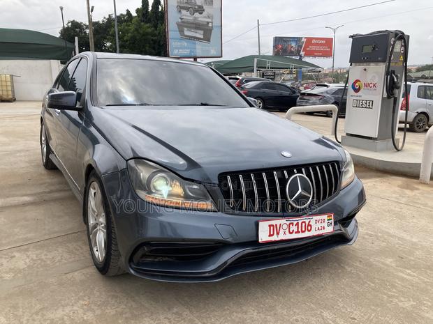 Mercedes-Benz C250 2014 Gray