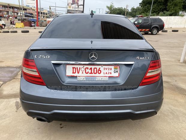 Mercedes-Benz C250 2014 Gray