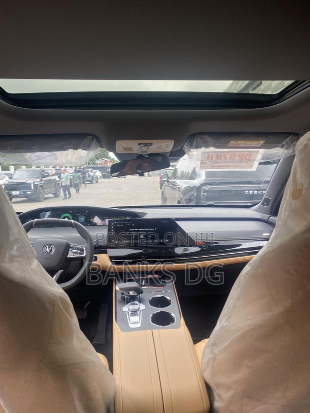 New Changan UNI-K 2.0 Petrol AWD 2025 Silver