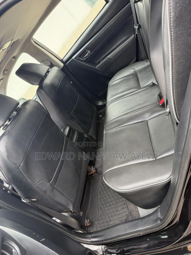 Toyota Corolla S 4dr Sedan (1.8L 4cyl CVT) 2015 Black