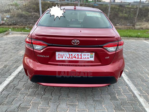 Toyota Corolla LE 2020 Burgundy