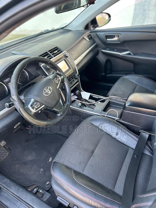 Toyota Camry 2017 Black