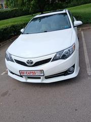 Toyota Camry 2014 White for sale