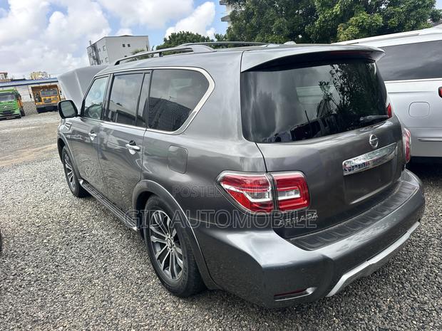 Nissan Armada 2017 Gray