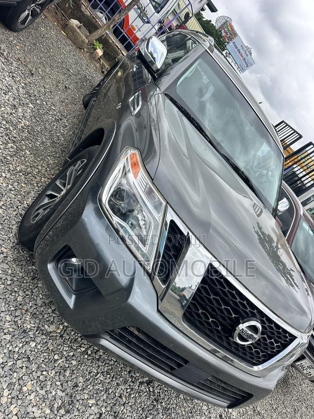Nissan Armada 2017 Gray