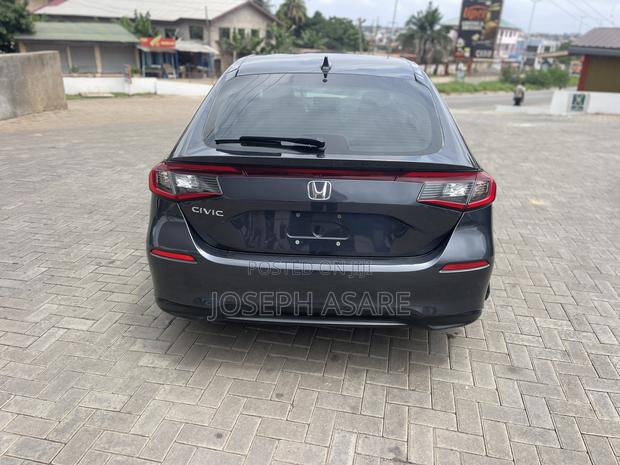 Honda Civic EX CVT 2024