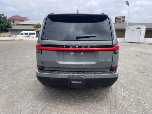 Lexus GX 550 Luxury 4WD 2025 Gray