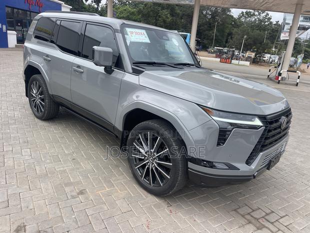 Lexus GX 550 Luxury 4WD 2025 Gray