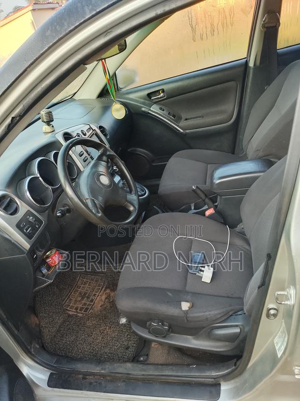 Toyota Matrix 2005 Silver