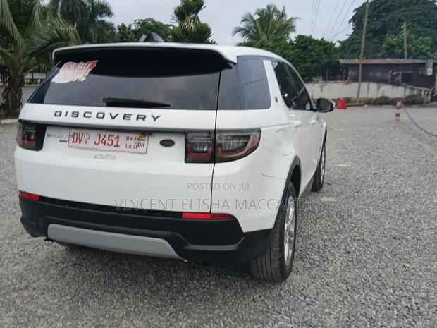Land Rover Discovery Sport 2020 White