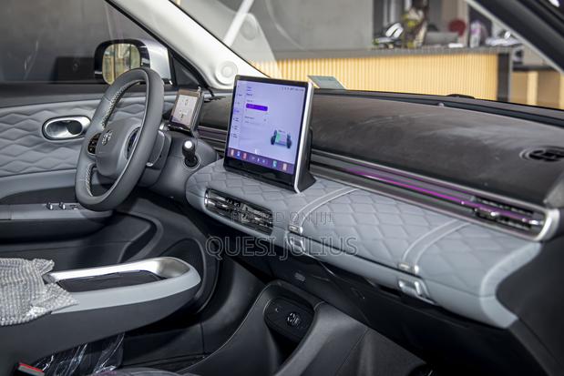 New Dongfeng Nammi Box 42.3 kWh FWD 2025 Beige