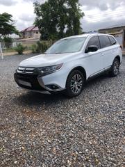 Mitsubishi Outlander 2017 White for sale