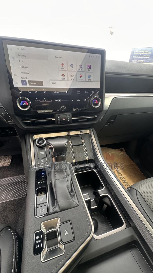 Lexus GX 550 Overtrail 2024 Gray