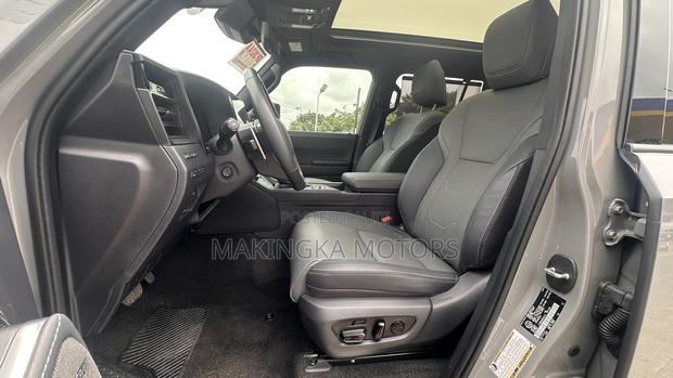 Lexus GX 550 Overtrail 2024 Gray