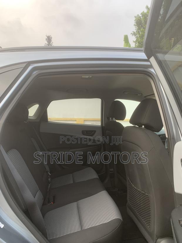 Hyundai Kona SEL 2021 Gray