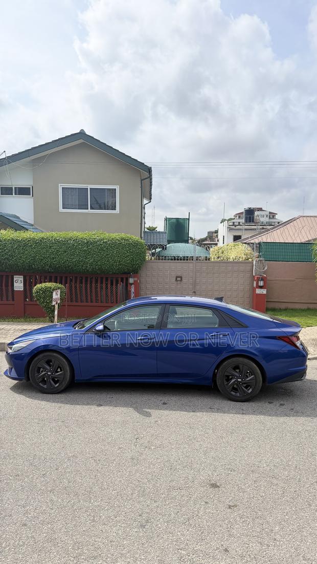 Hyundai Elantra SEL 2021 Blue