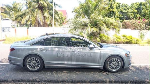 Audi A8 L 55 2022