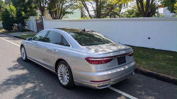 Audi A8 L 55 2022