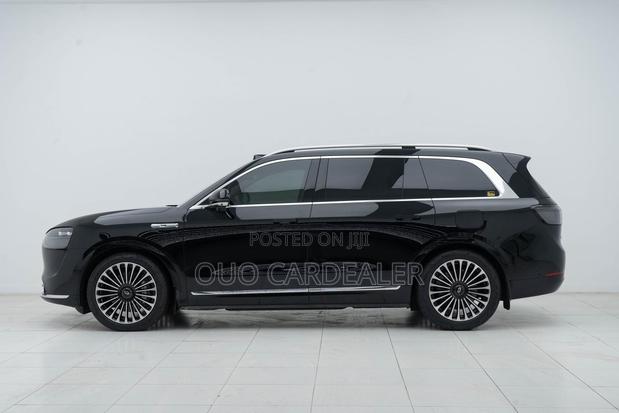 New AITO M9 1.5 Hybrid EREV AWD 2024 Black