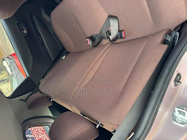 Toyota Vitz 2013 Green
