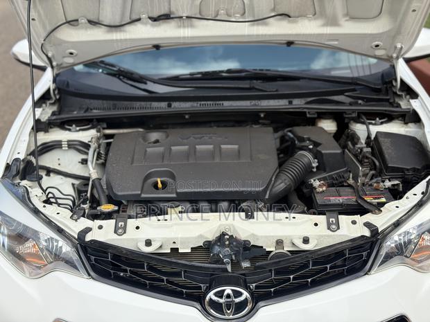 Toyota Corolla 2016 White
