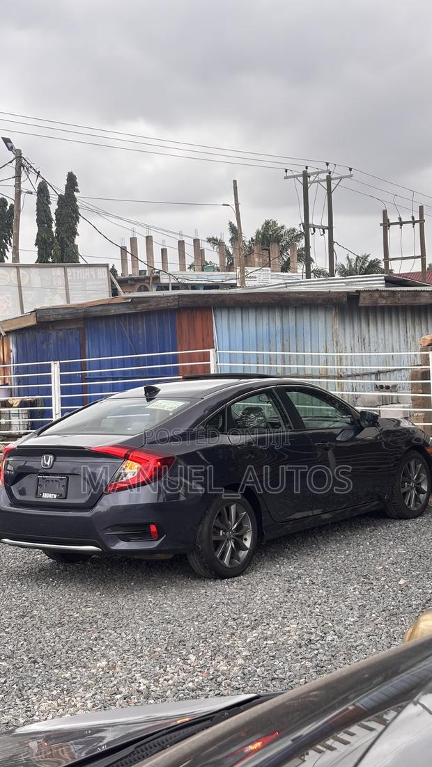 Honda Civic EX Sedan 2020 Gray