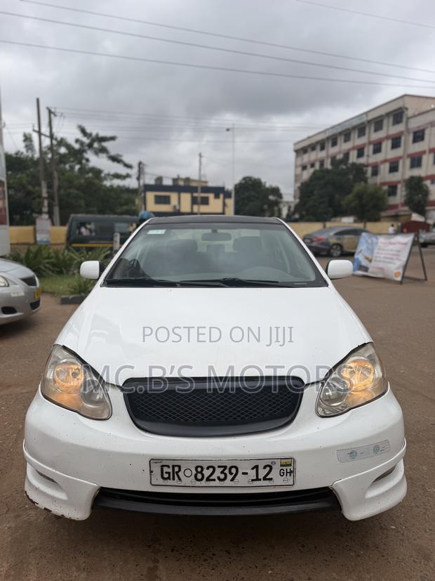 Toyota Corolla 2008 White