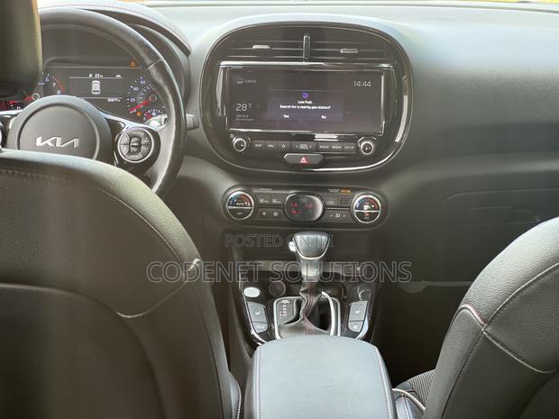 Kia Soul GT-Line 2022 Gray