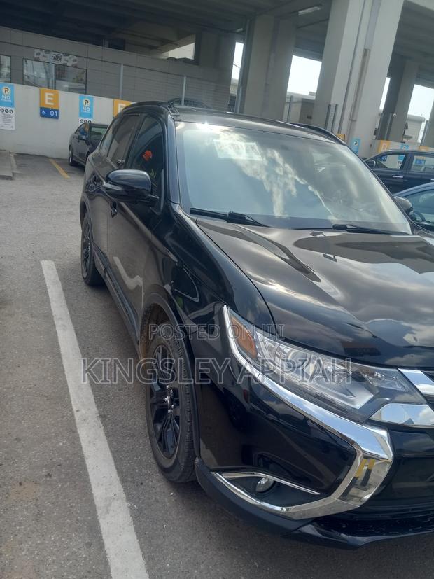 Mitsubishi Outlander 2018 Black