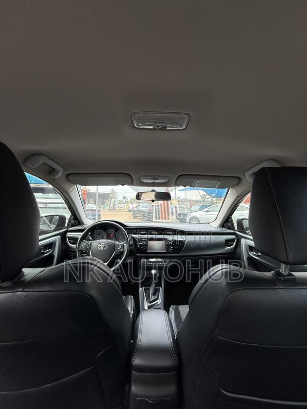 Toyota Corolla S 4dr Sedan (1.8L 4cyl CVT) 2015 Black